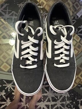 Time and Tru woman’s  Black and White Casual Lace-Up Sneakers